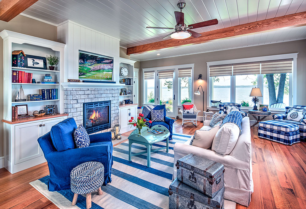 Cottage living room with fireplace on Torch Lake